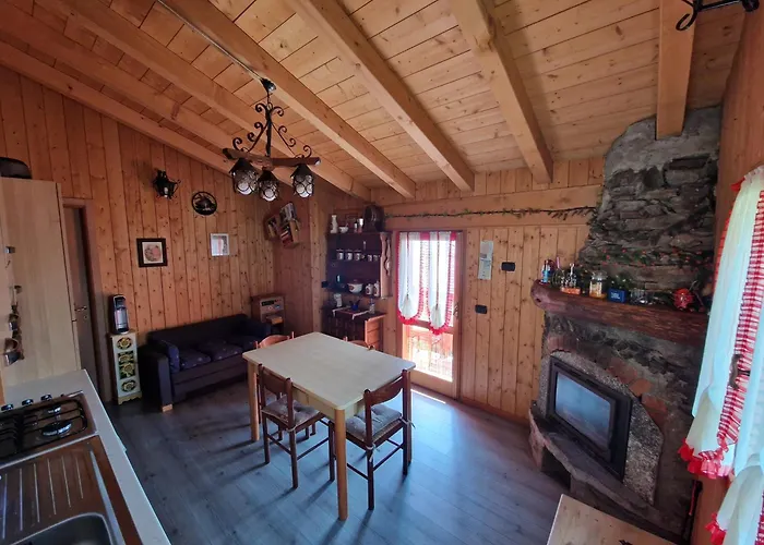 בקתה Ciapin House *